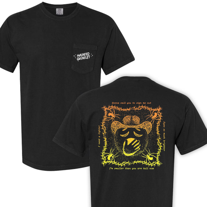 HAUNTED GAUNTLET - Comfort Colors Pocket Tee - Black